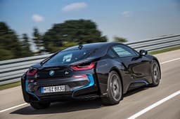 New BMW i8 supercar photo gallery